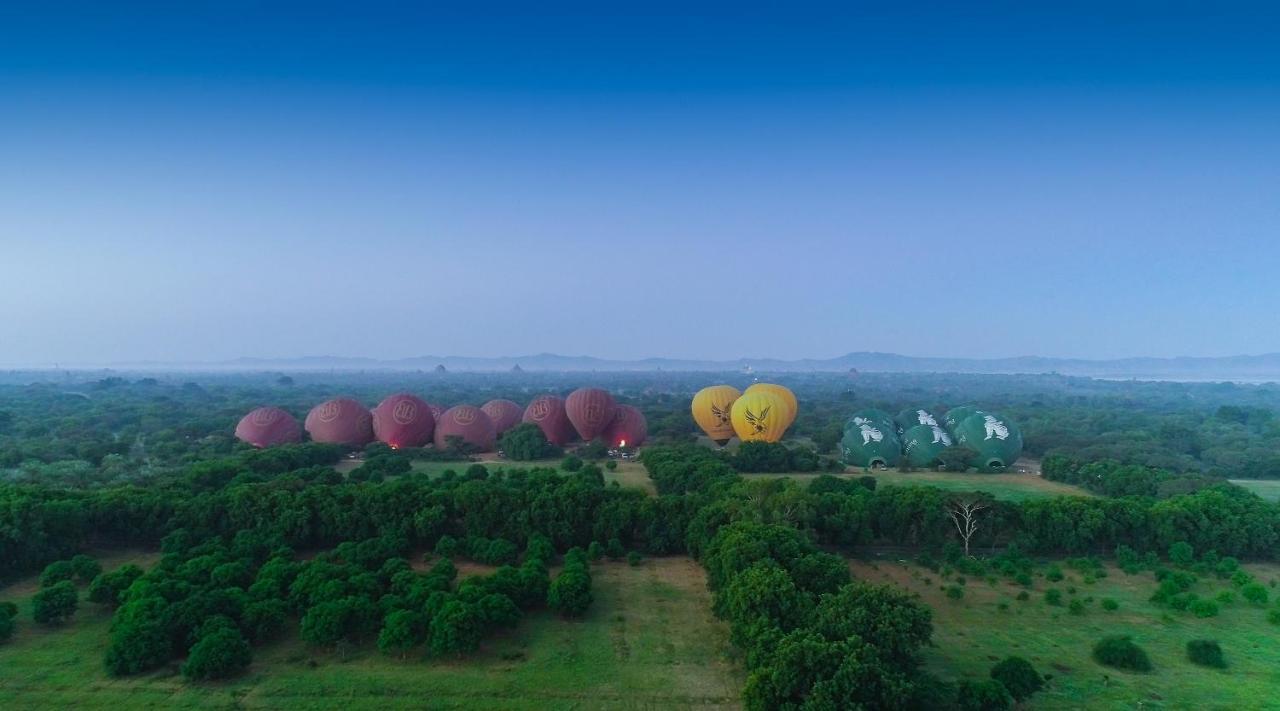 Sky View Hotel Bagan Exteriör bild